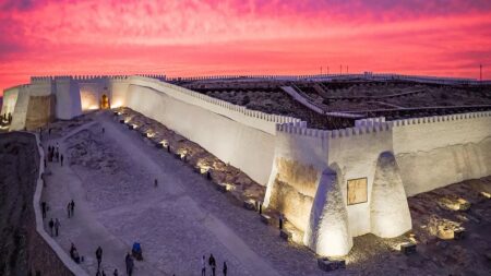 نزيف الاسترزاق بقصبة أكادير أوفلا يثير غضب ساكنة المدينة وزائريها نزيف الاسترزاق بقصبة أكادير أوفلا يثير غضب ساكنة المدينة وزائريها