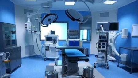 أرباب المصحات يردون على اتهامهم بتحريض طلبة الطب على المقاطعة والاحتجاج