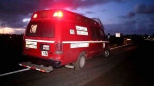 القليعة: نقل شاب بين الحياة و الموت إلى المستعجلات، والدرك يفتح تحقيقاً عاجلاً 5 ambulance maroc