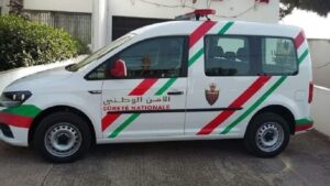محاصرة شخص حاول سرقة وكالة لتحويل الأموال 2 polic agadir