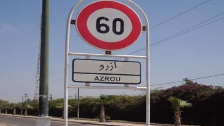أيت ملول : ساكنة حي أزرو تشكو تحديات يومية مع وسائل النقل العمومي