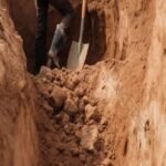 نقل سائق سيارة أجرة إلى المستشفى إثر محاولة سرقته من طرف زبونة وشريكها