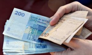 هل تستجيب الحكومة لمطلب النقابات حول الزيادة الجديدة في الأجور؟ 9 salaire 1