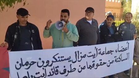 اشتوكة: التأخر في ربط منازل مواطنين بالكهرباء يخرج أعضاء جماعة أيت مزال للاحتجاج