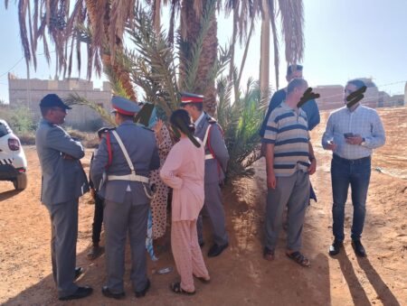 تارودانت : إستنفار بسبت الكردان بعد العثور على رضيع قرب مسجد مشرع العين+”صور” تارودانت : إستنفار بسبت الكردان بعد العثور على رضيع قرب مسجد مشرع العين+"صور"