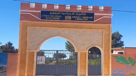 تزنيت: تلاميذ ثانوية بدون "أستاذ الرياضة" منذ انطلاق الموسم الدراسي.