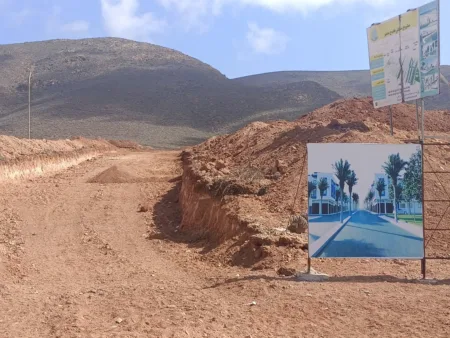 عامل إقليم افني و رئيس الجماعة أمام بوابة جحيم تجزئة النعمة : هل هي حقائق ام مجرد اشاعات ؟