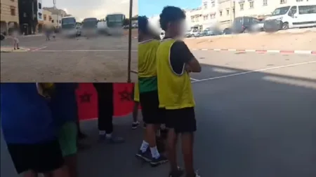 أكادير: تحويل حي المسيرة إلى موقف للحافلات يثير استياء القاطنين، وسط دعوات إلى وقف "التجاوزات"