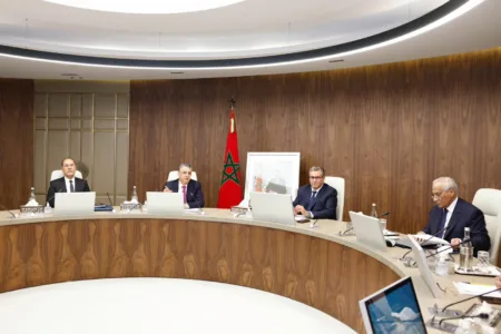 أخنوش يترأس اجتماعا لمناقشة تفعيل قانون العقوبات البديلة
