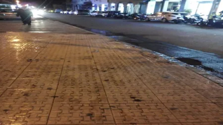 أكادير: تسرب مياه الصرف الصحي يخنق أنفاس ساكنة أحد الأحياء، وسط مطالب بتدخل الجهات الوصية