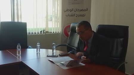 هشام زلواش: المسرح يكون الشباب ويبرزه، واحتضان أكادير للمهرجان تتويج للمدينة.