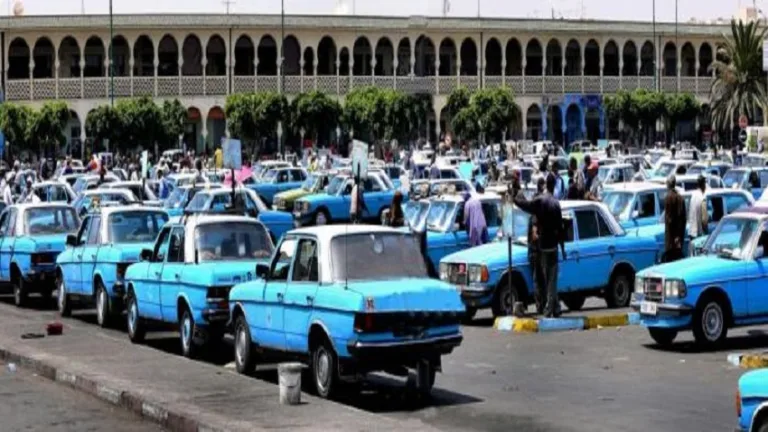 إنزكان : توقف الأسطول القديم من سيارات الأجرة يقسم الآراء بين المهنيين والزبناء
