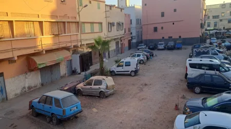 أكادير : احتلال الملك العمومي في بنسركاو: غياب الاستجابة رغم الشكاوى المتكررة أكادير : احتلال الملك العمومي في بنسركاو: غياب الاستجابة رغم الشكاوى المتكررة