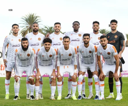 نهضة بركان تستضيف الرجاء الرياضي في افتتاح مرحلة الإياب من البطولة الاحترافية (+جدول مباريات الدورة الـ16)