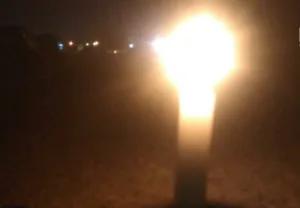 أكادير: احتجاج بالشموع ضد غياب الإنارة العمومية بمشروع سكني