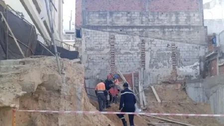 إنقاذ عامل من موت محقق إثر انهيار جزء من ورش بناء