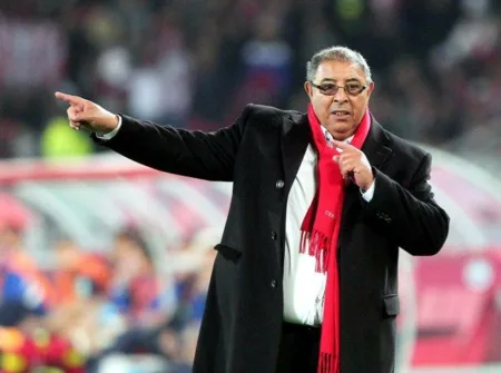 المغرب التطواني يقيل عزيز العامري بعد سلسلة من الهزائم