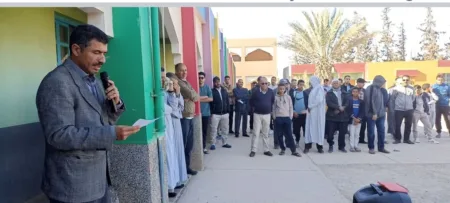 لقاء تواصلي بإعدادية عثمان بن عفان بأولاد دحو مع آباء وأمهات وأولياء التلميذات والتلاميذ
