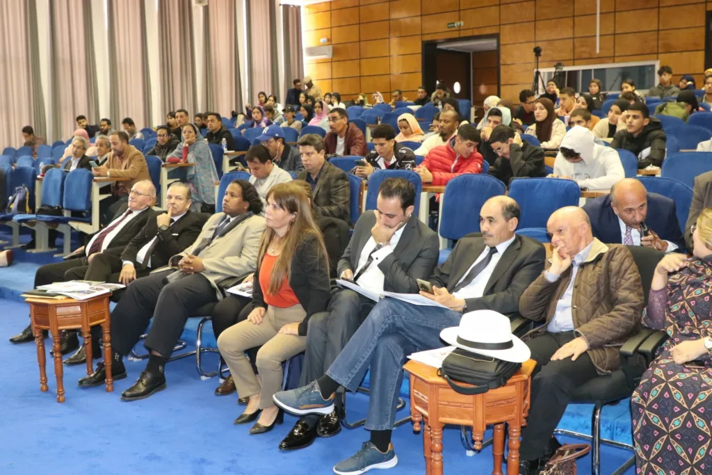   ملتقى العيون يدعو إلى تحالف إعلامي عربي وإفريقي لدعم مونديال 2030