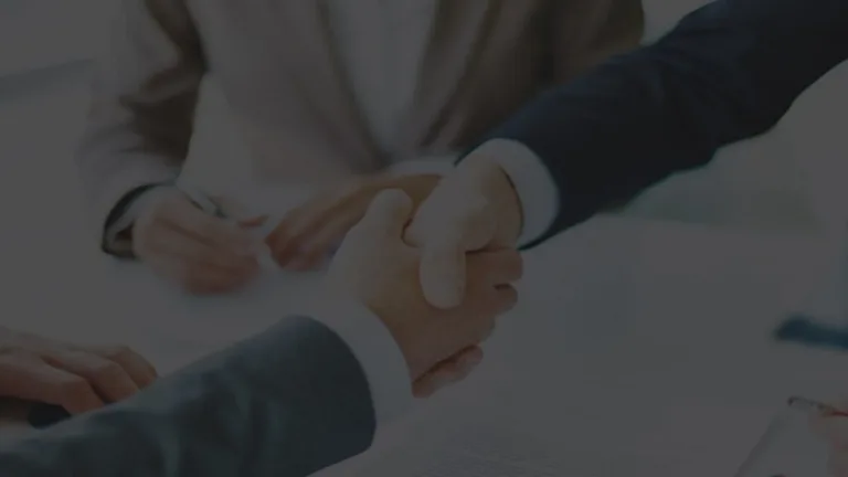 تفكيك عصابة “قراصنة البنوك” والإطاحة بثلاثة رؤوس