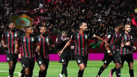  الجيش الملكي ينتزع تعادلاً ثميناً أمام صن داونز ويحافظ على صدارة المجموعة الثانية