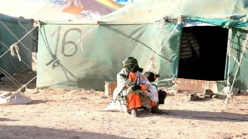 السلطات الجزائرية تمنع سكان مخيمات تندوف من خدمات الاتصالات: خطوة تعزز العزلة والتضييق