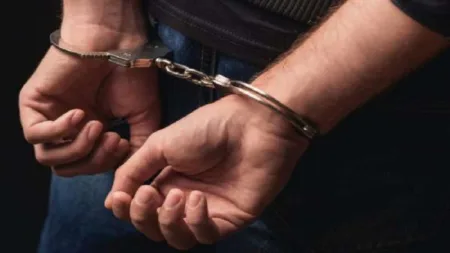 الإطاحة بأخطر مروج مخدرات بالمغرب بعد عمليات أمنية دقيقة الإطاحة بأخطر مروج مخدرات بالمغرب بعد عمليات أمنية دقيقة