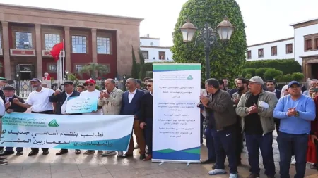 عشرات المهندسين يحجون إلى البرلمان، ويرفعون ثلاثة مطالب رئيسية في وجه الحكومة
