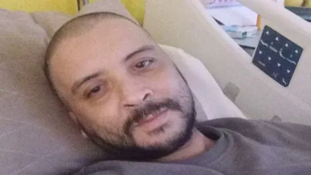 رحيل أسامة الخليفي.. أحد أبرز وجوه "20 فبراير" بعد صراع مع المرض