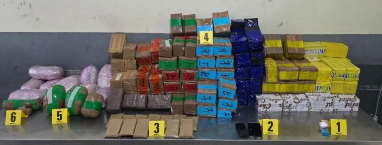 تفتيش سيارة شرق أكادير ينتهي باكتشاف مفاجأة وسط تجاويف هيكلها