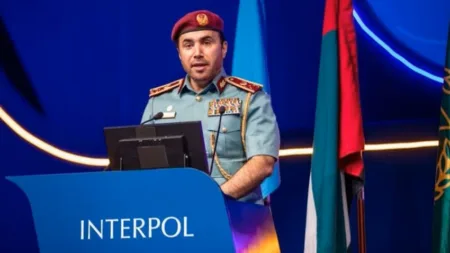 رئيس الإنتربول يشيد بقدرة المغرب على تنظيم مونديال 2030 ويثني على التعاون الأمني العربي رئيس الإنتربول يشيد بقدرة المغرب على تنظيم مونديال 2030 ويثني على التعاون الأمني العربي