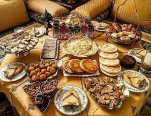 غلاء لوازم العيد يؤرق الأسر بأسواق مدينة أكادير 3 56281 1069609354
