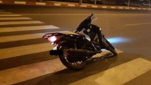 تزنيت تحت وطأة الدراجات النارية الصينية: فوضى عارمة ومطالب بالتدخل الفوري 8 69346265 2492381247487363 1740173628529442816 n
