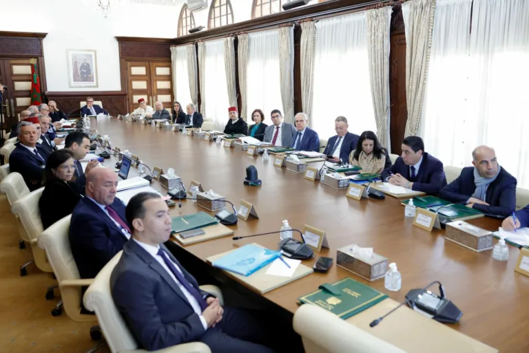 ضمنها وفاء شاكر : المصادقة على مقترحات تعيين في مناصب عليا