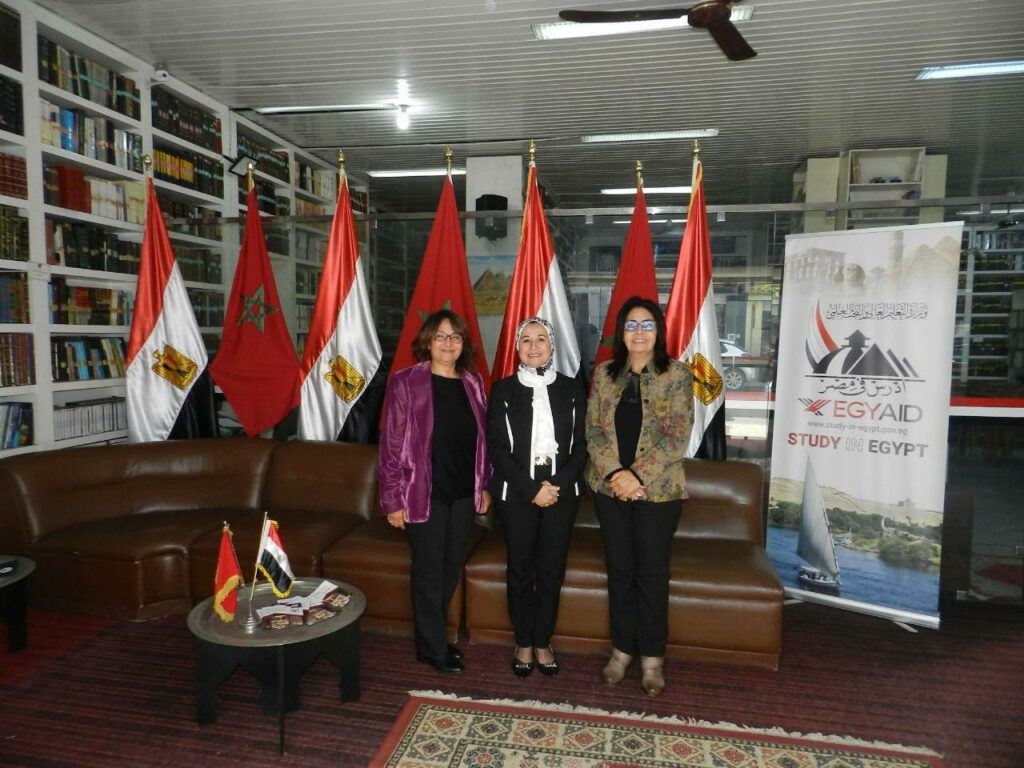لقاء مثمر بين رابطة كاتبات المغرب والمركز الثقافي المصري بالرباط لتعزيز التعاون الثقافي