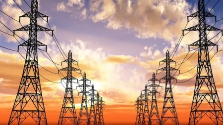 الكشف عن معالم خطة جديدة تهدف إلى تعزيز الشبكة الكهربائية في المغرب في أفق 2030 الكشف عن معالم خطة جديدة تهدف إلى تعزيز الشبكة الكهربائية في المغرب في أفق 2030