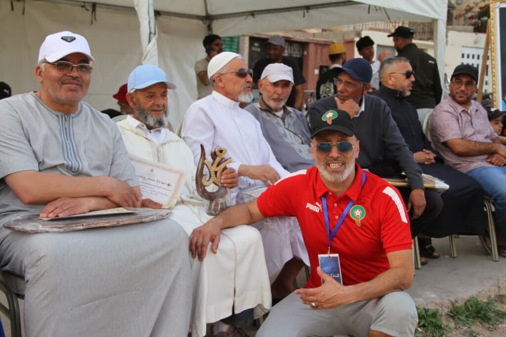 مقابلة ودية تعزز أواصر التواصل وتكرم رموز الرياضة المحلية. 25 WhatsApp Image 2025 03 29 at 22.14.03 3