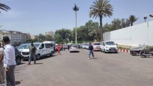 فعاليات حقوقية ترفض "تهديد صحة المواطنين" بعد احتجاج أرباب سيارات الإسعاف الخاصة بأكادير 3 9d36b7b8 8f49 49e3 84c2 d5f6fd3f63c2