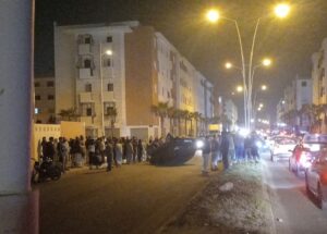 أكادير : انقلاب سيارة خفيفة بسبب السياقة الاستعراضية وتهور الشباب 4 Screenshot 20250408 010309 com whatsapp w4b MediaViewActivity