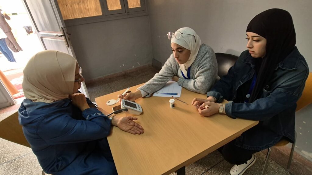 قافلة طبية تحسيسية لفائدة عمال الإنعاش الوطني تحت شعار "صحتي حياتي". (+صور) 38 WhatsApp Image 2025 04 13 at 13.21.54 2