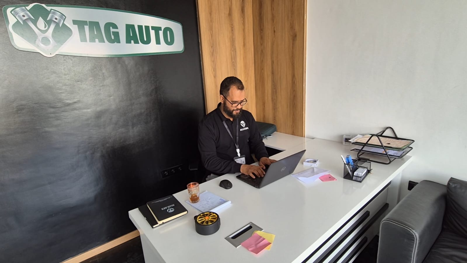 أكادير تستقبل عملاقي صيانة المركبات والتتبع الذكي: TAG AUTO و ALLO GPS تدشنان فرعهما الجديد 32 WhatsApp Image 2025 04 20 at 11.40.53 2