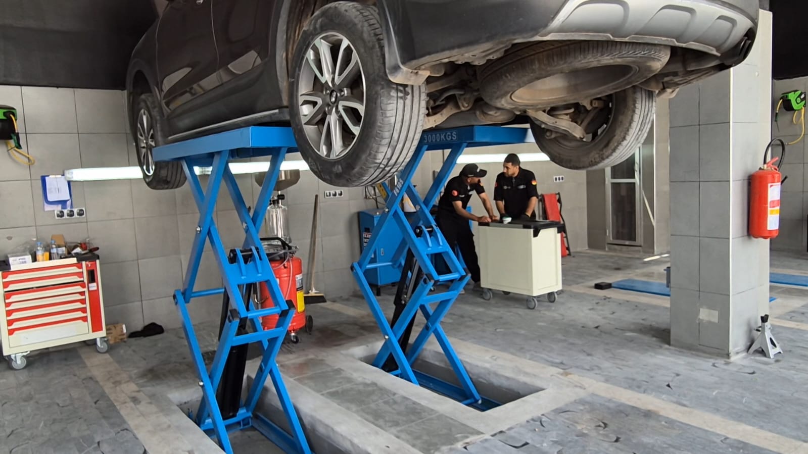 أكادير تستقبل عملاقي صيانة المركبات والتتبع الذكي: TAG AUTO و ALLO GPS تدشنان فرعهما الجديد 35 WhatsApp Image 2025 04 20 at 11.40.54 2