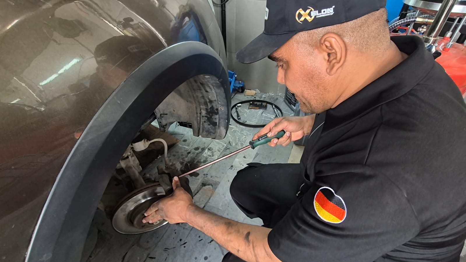 أكادير تستقبل عملاقي صيانة المركبات والتتبع الذكي: TAG AUTO و ALLO GPS تدشنان فرعهما الجديد 25 WhatsApp Image 2025 04 20 at 11.40.56 1