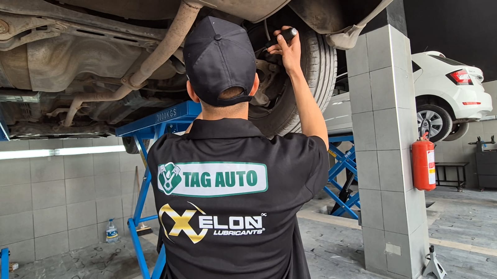 أكادير تستقبل عملاقي صيانة المركبات والتتبع الذكي: TAG AUTO و ALLO GPS تدشنان فرعهما الجديد 46 WhatsApp Image 2025 04 20 at 11.41.05