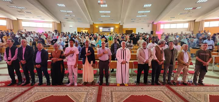 رحلة ثقافية عبر إفريقيا: يوم مميز في كلية العلوم بأكادير 4 WhatsApp Image 2025 04 20 at 22.50.20 1