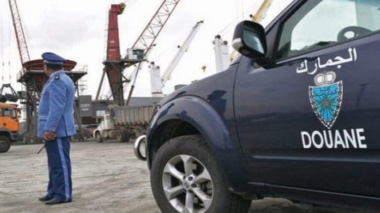 “شركات انتحارية” وعمليات استيراد مشبوهة تحرك مصالح الجمارك
