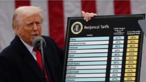 ترامب يرفع الرسوم الجمركية على الصين إلى 125% ويعلن تعليقًا مؤقتًا لمدة 90 يومًا 6 trump tarif