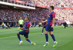 ليلة كروية مجنونة في الكلاسيكو: برشلونة يقلب الطاولة على ريال مدريد برباعية مثيرة 15 IMG 20250511 WA0136
