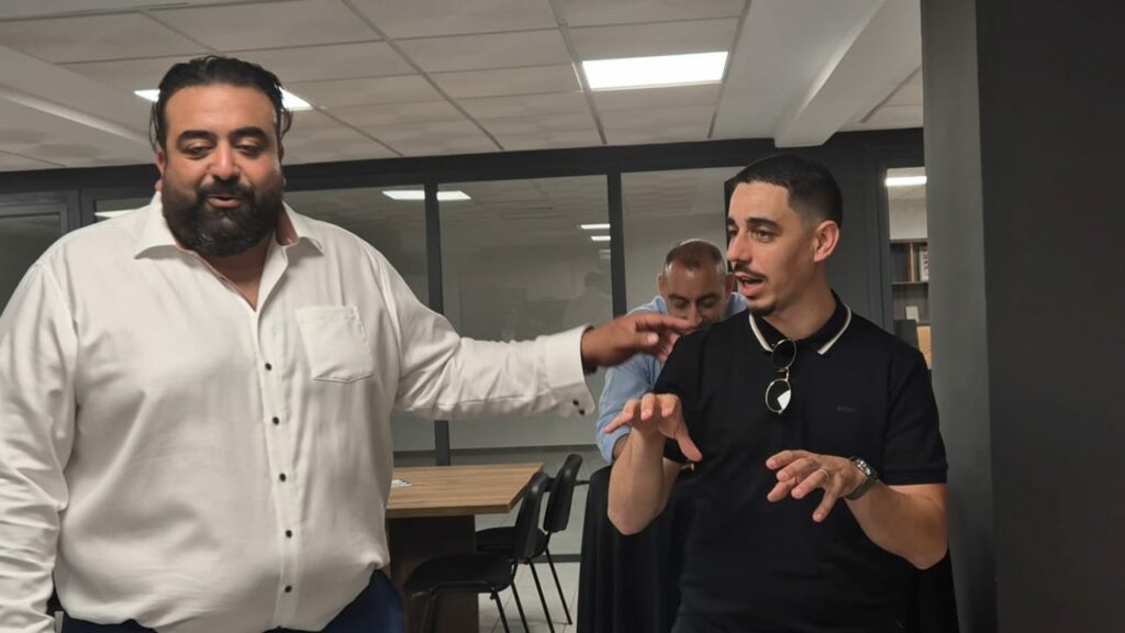 افتتاح جديد يعكس التميز: IXINA توسع حضورها في المغرب بافتتاح فرع جديد بأكادير. 47 IXINA 46