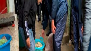 اشتوكة: حجز لحوم ودجاج فاسد بأحد المطاعم 9 Saisie de viande et de poulet avaries
